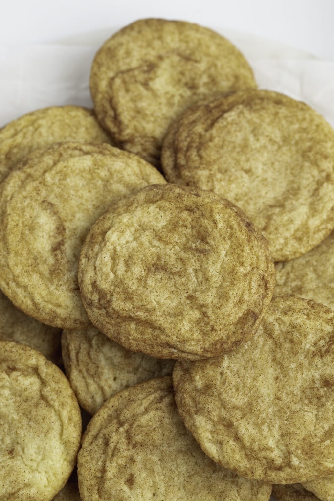 Snickerdoodle Cookies with Cinnamon Sugar