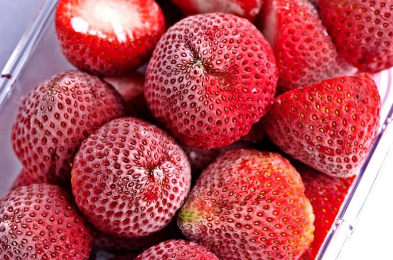 How to Freeze Strawberries