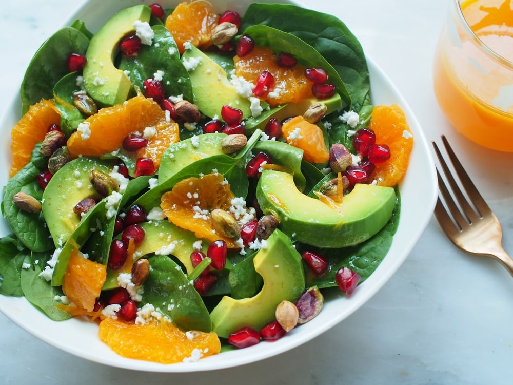 Spinach Salad With Avocado and Mandarin Oranges