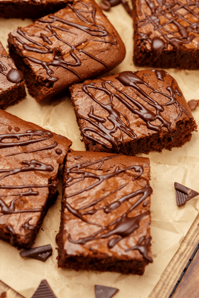 Brownies with Chocolate Drizzle