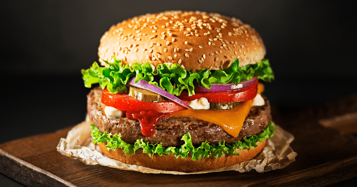 Hamburger with Sesame Seeds, Cheese and Veggies