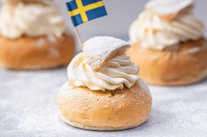 15 Traditional Swedish Dessert Collection