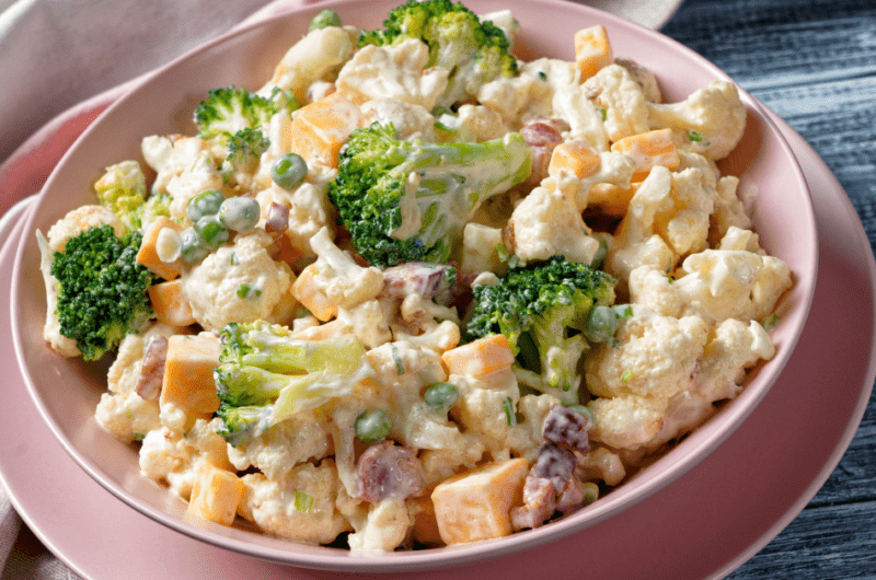 Amish Broccoli Salad with Cheese and Bacon