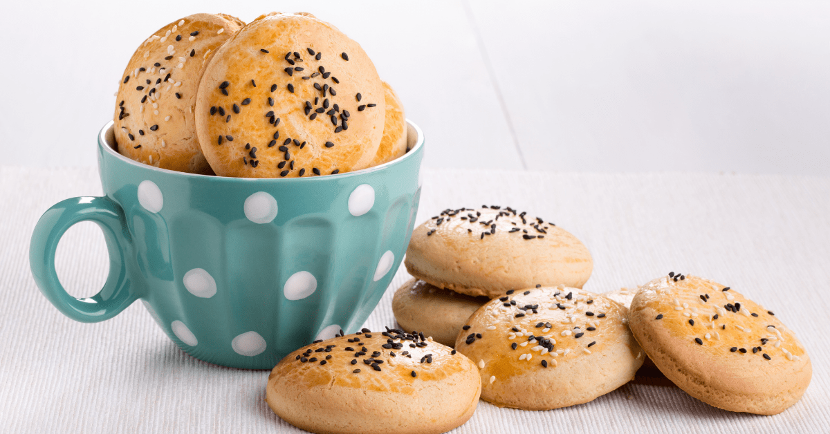 Shortbread Cookies with White and Black Sesame Seeds