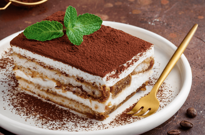 23 Italian Desserts (+ Easy Recipes)