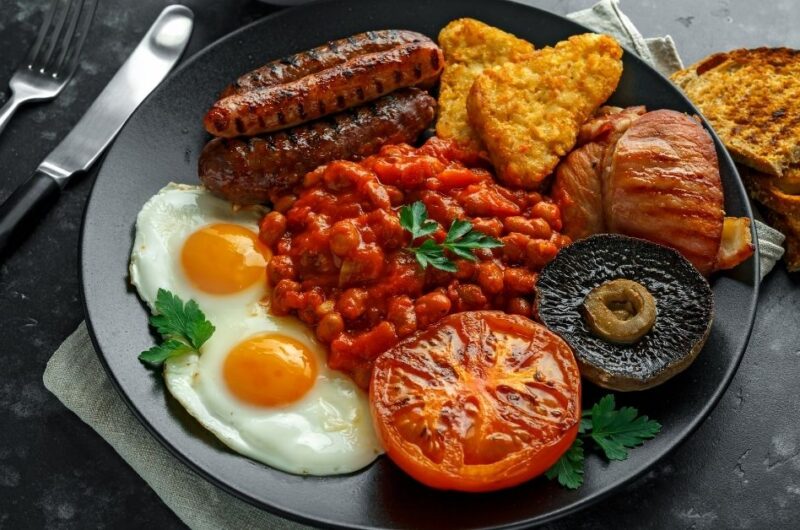 17 Traditional Irish Breakfasts Your Family Will Love