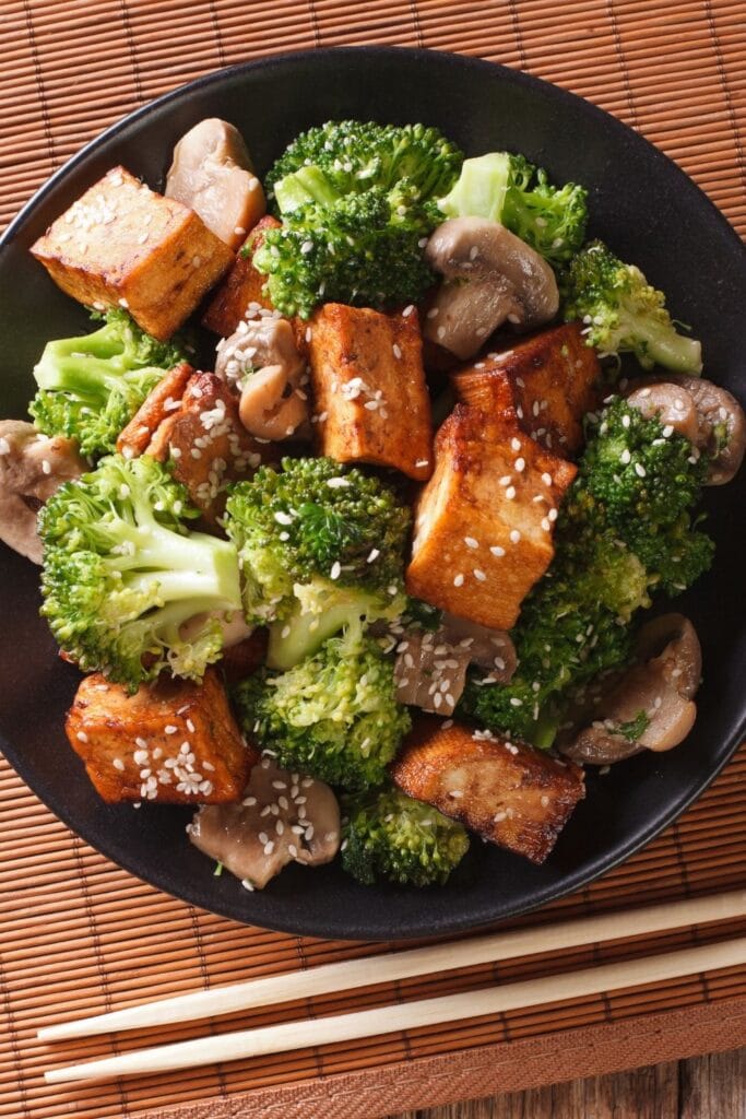 Sauteed Mixed Vegetables: Tofu, Broccoli and Mushrooms