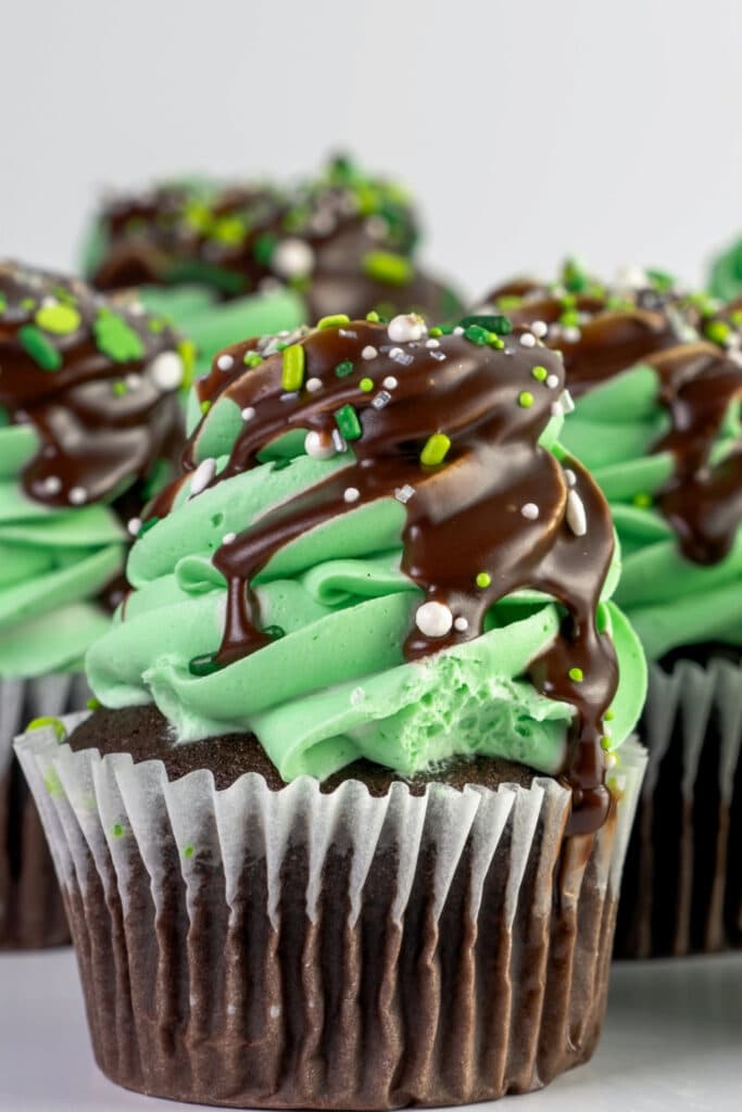 St. Patrick's Day Chocolate Cupcakes