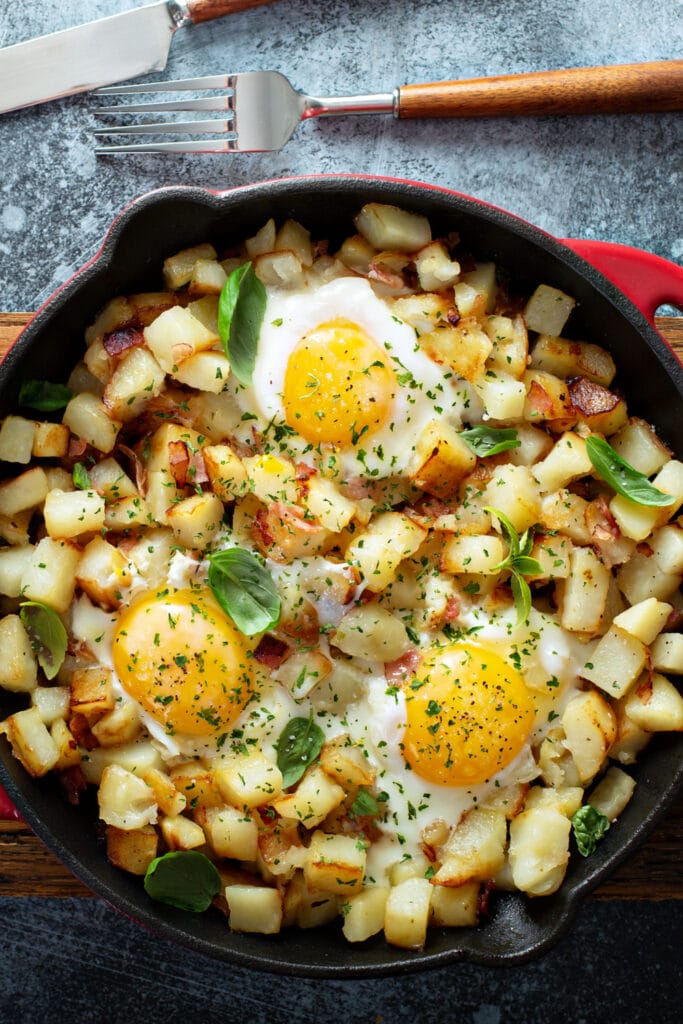 Breakfast Potatoes with Eggs