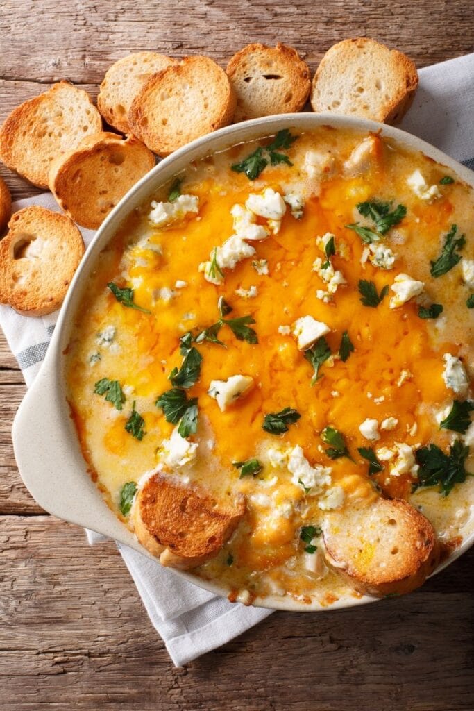 Chicken Buffalo Dip with Bread