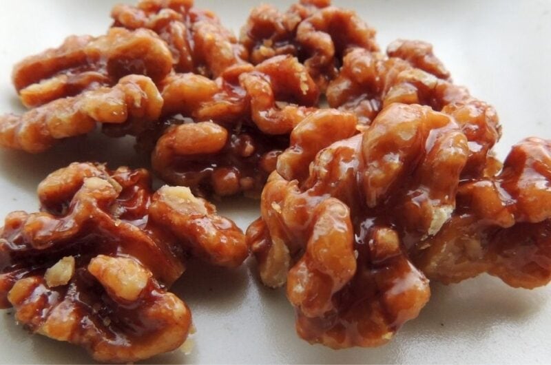 25 Easy Ways to Use Walnuts
