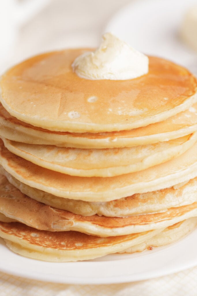 Perkins Pancakes with Sour Cream