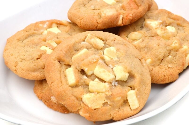 Subway White Chocolate Macadamia Nut Cookies