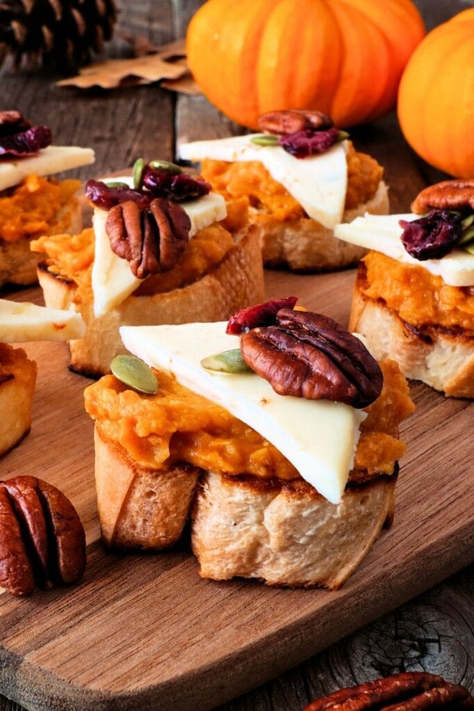 Crostini with Pumpkin Spread, Nuts and Cheese