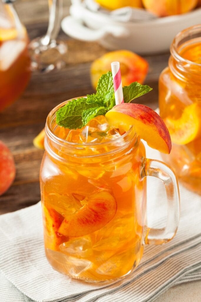 Fresh Sweet Peach Tea with Mint