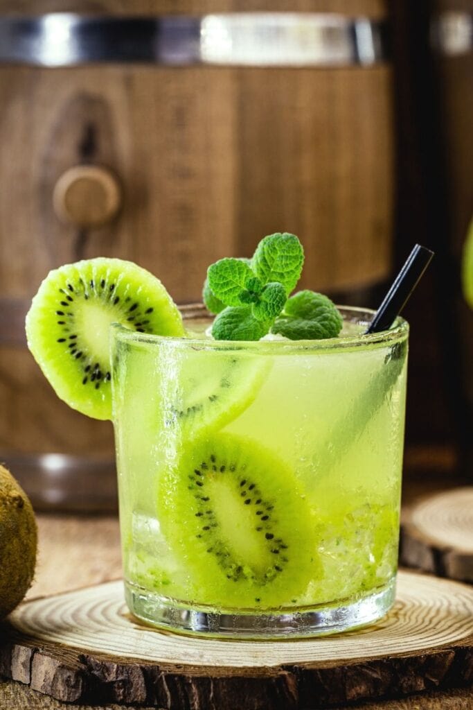 Kiwi Lime Mojito Cocktail in a Glass