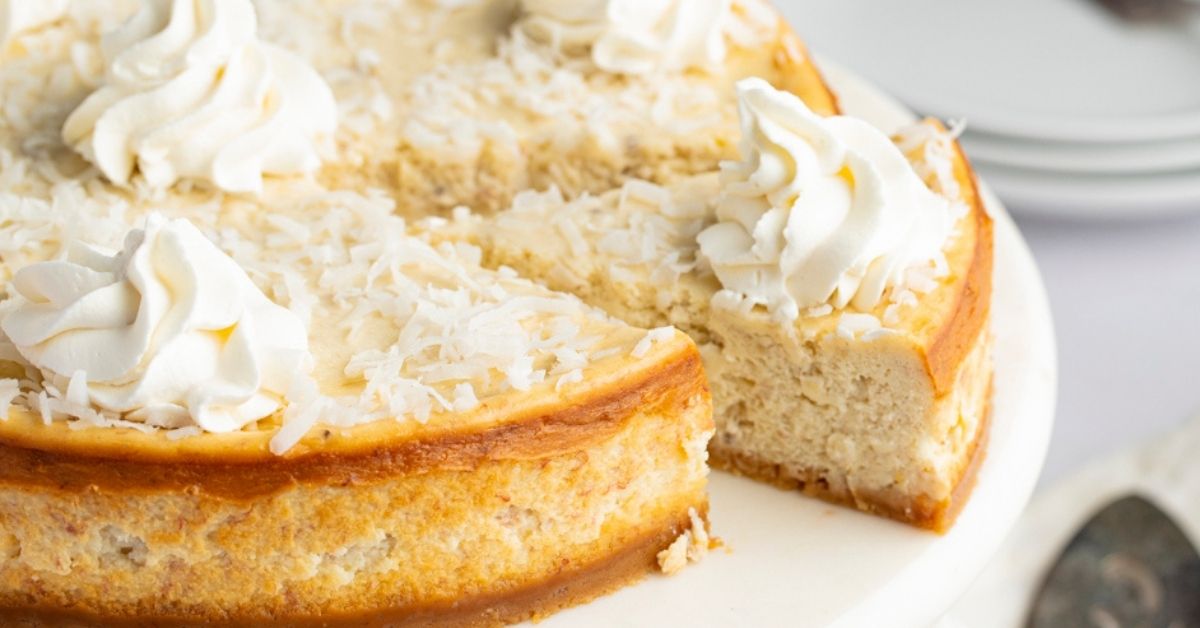 Sweet Banana Cream Cheesecake with Icing