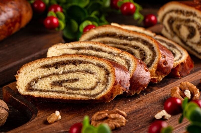 17 Hungarian Christmas Foods Steeped in Tradition