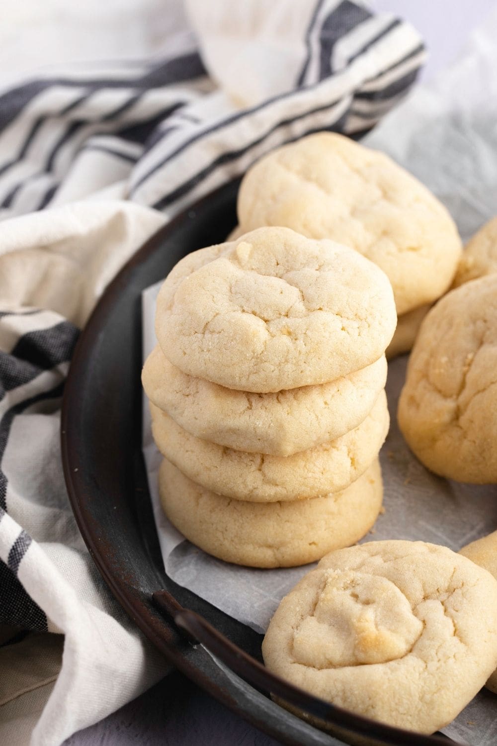 Chewy Amish Sugar Cookies