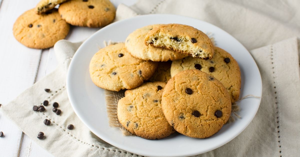 Homemade Keto Almond Flour Chocolate Chip Cookies