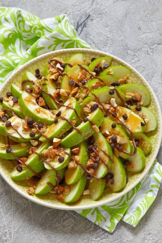 Apple Nachos with Chocolate Chips and Caramel