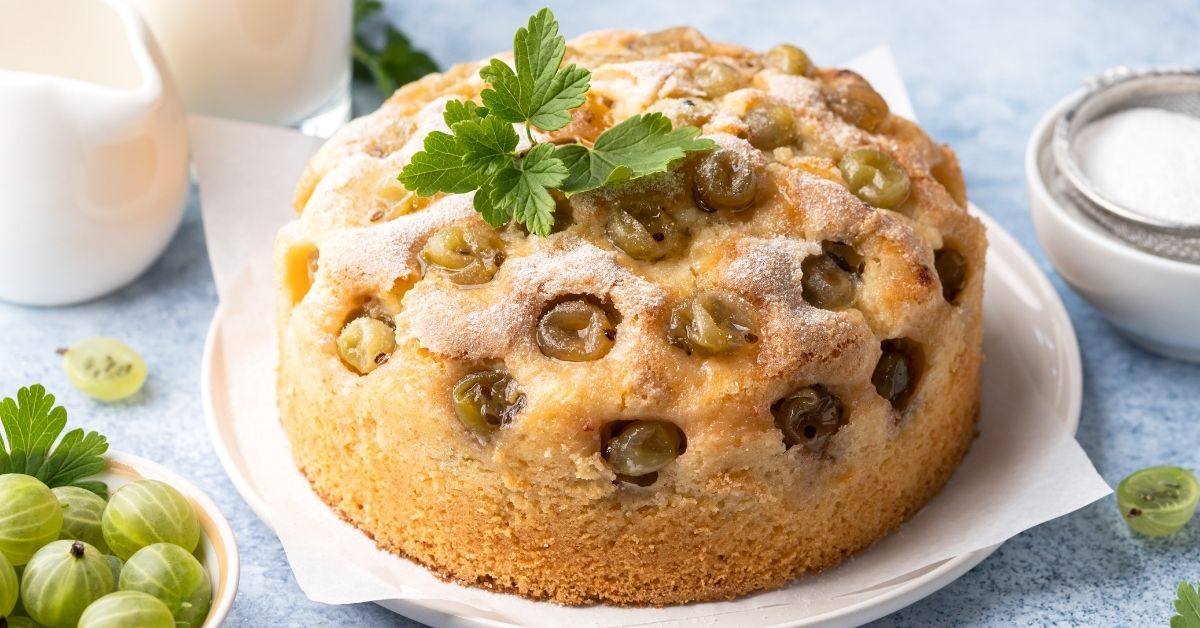 Gooseberry Cake in a Plate