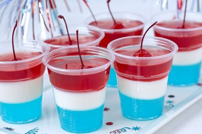 20 Jello Shots (+ Fun Flavors)