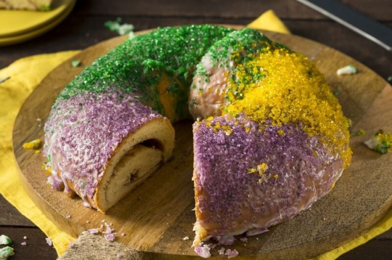 25 Festive Mardi Gras Dessert Collection