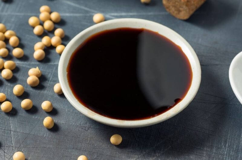 10 Best Soy Sauce Substitutes and Alternatives