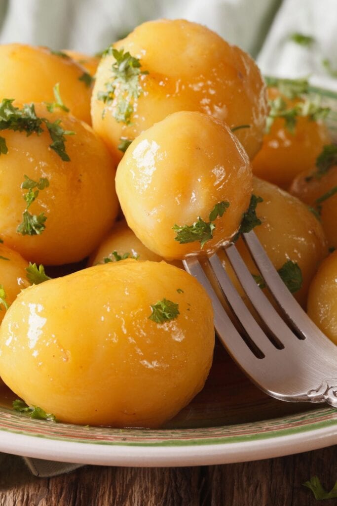 Homemade Caramelized Baby Potatoes with Herbs