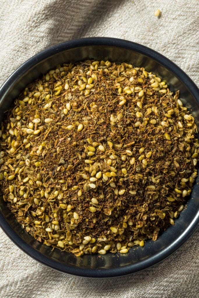 Raw Organic Za'atar Spices in a Bowl