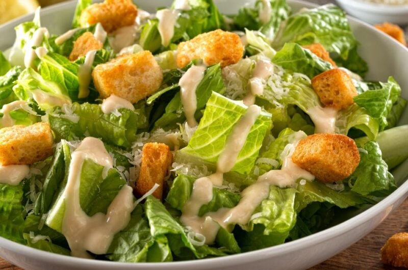 30 Best Ways to Use Romaine Lettuce 