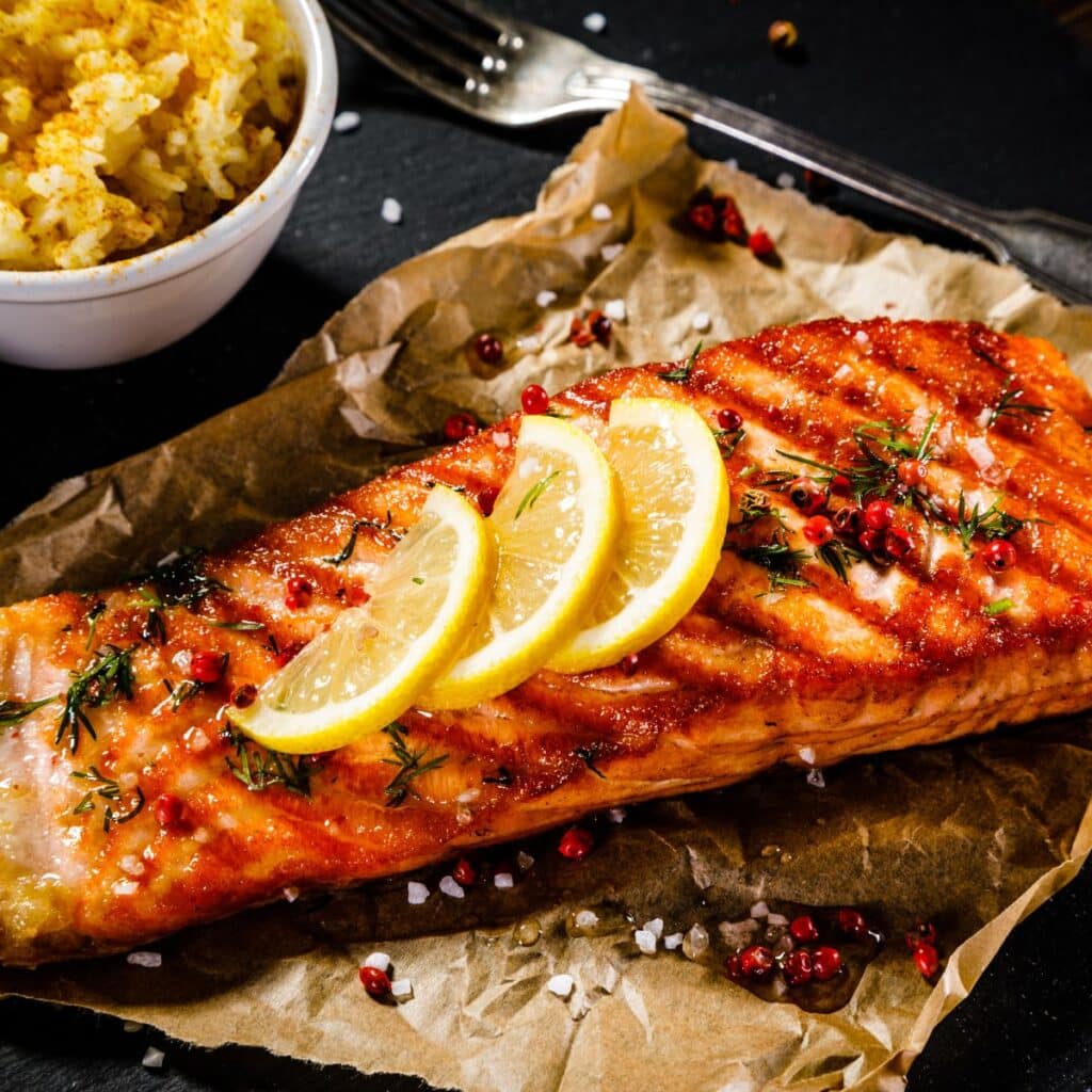 Homemade Grilled Salmon with Lemons