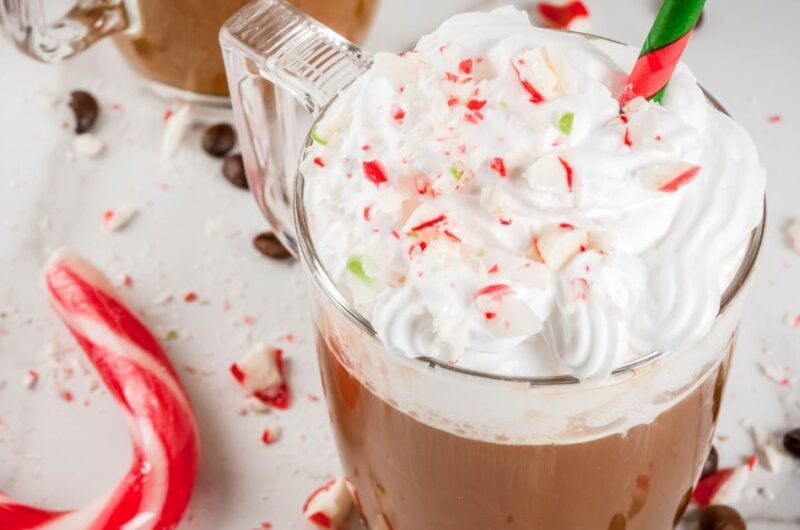 23 Christmas Coffee Drinks to Keep Warm in Winter