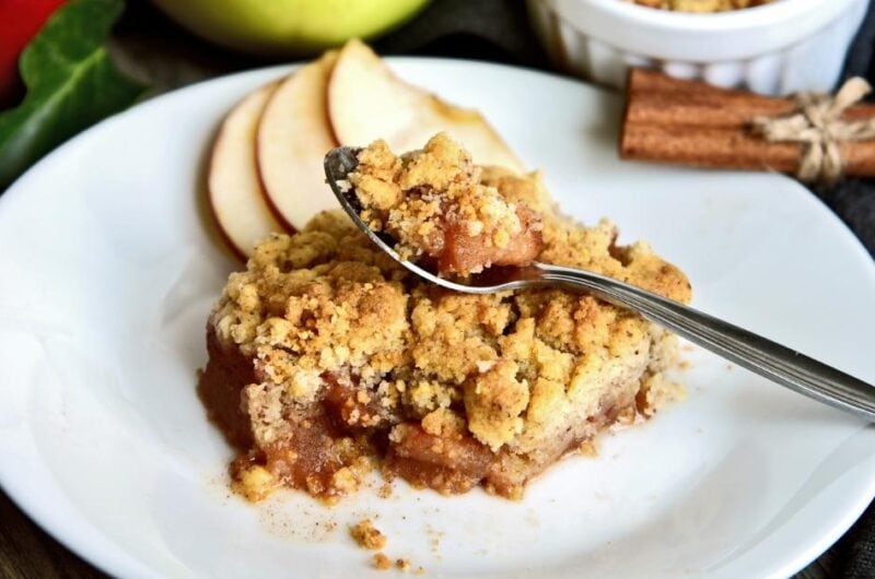 25 Amazing Vegan Apple Recipe Collection