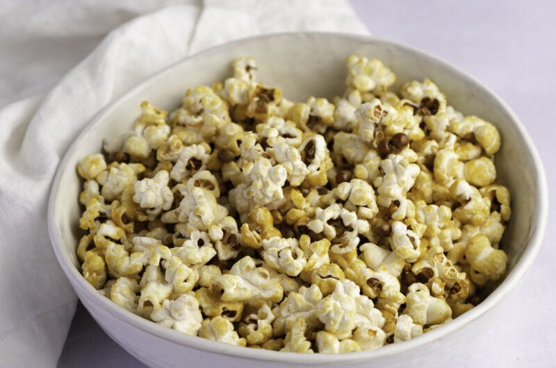 Sweet Kettle Corn Recipe (+ Easy Snack Idea)