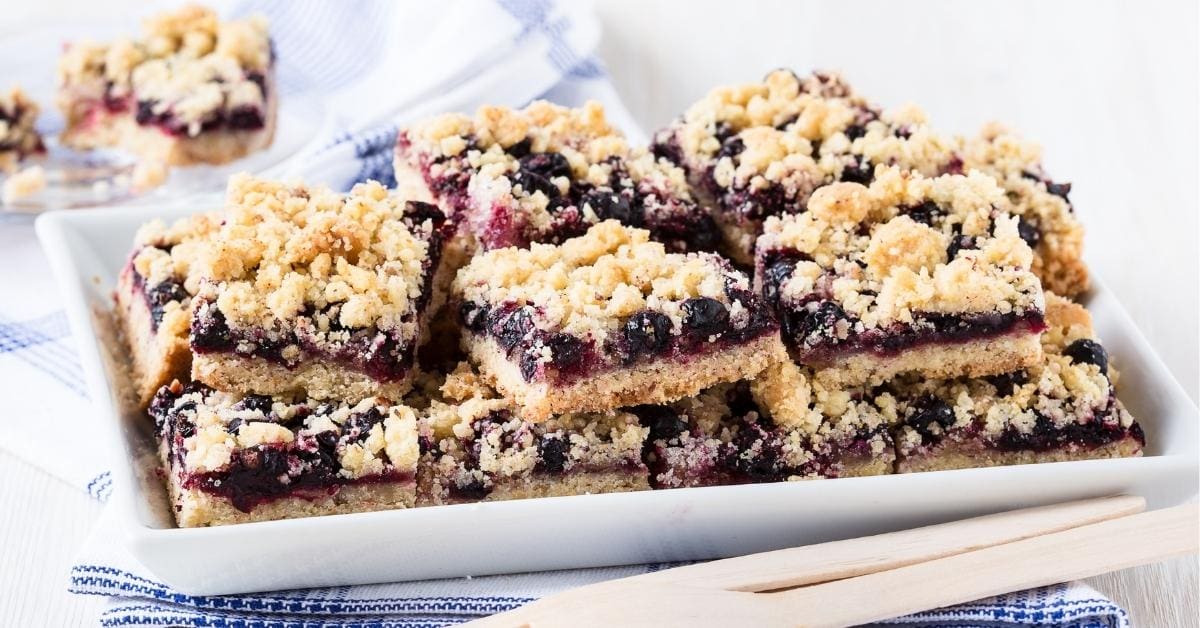 Sweet Homemade Blueberry Crumble Bars