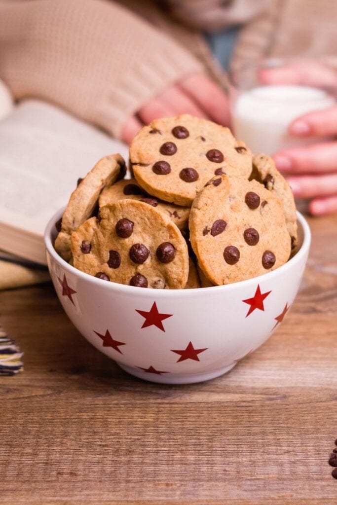 Sweet Icebox Chocolate Chip Cookies