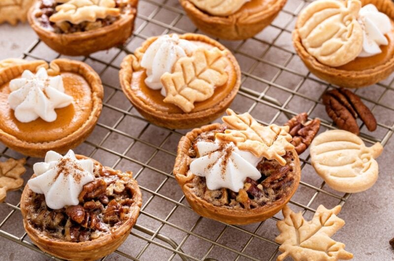 40 Best Mini Thanksgiving Desserts & Sweets