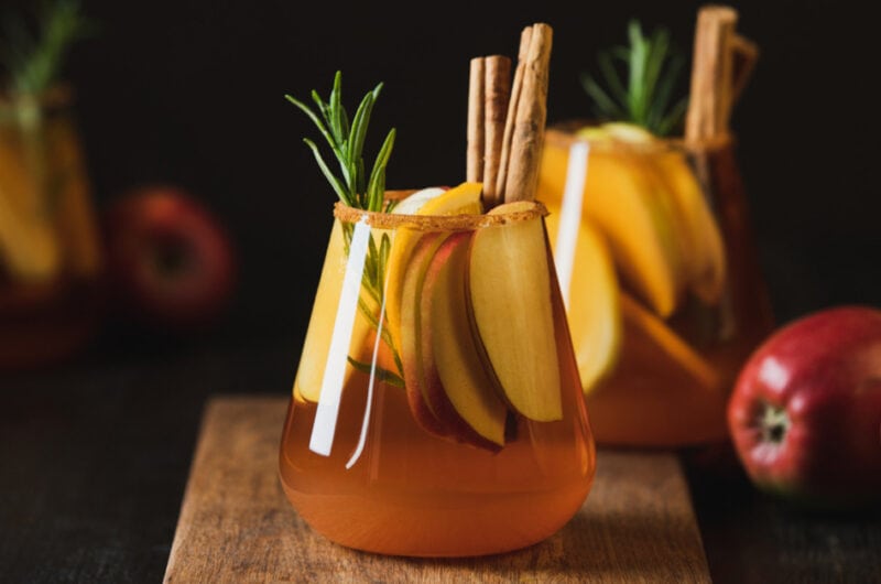 20 Best Fall Bourbon Cocktails (+ Easy Recipes)