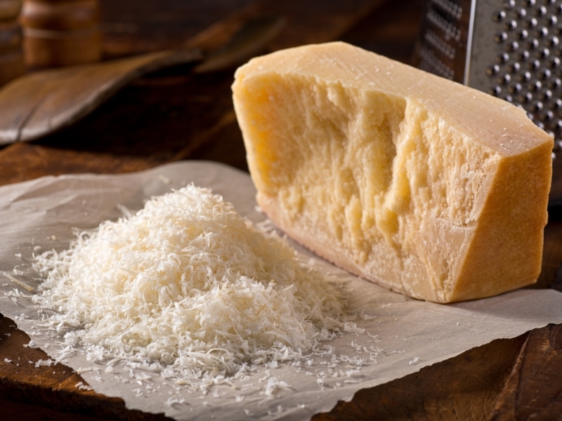 Grated abdParmesan (Parmigiano-Reggiano)