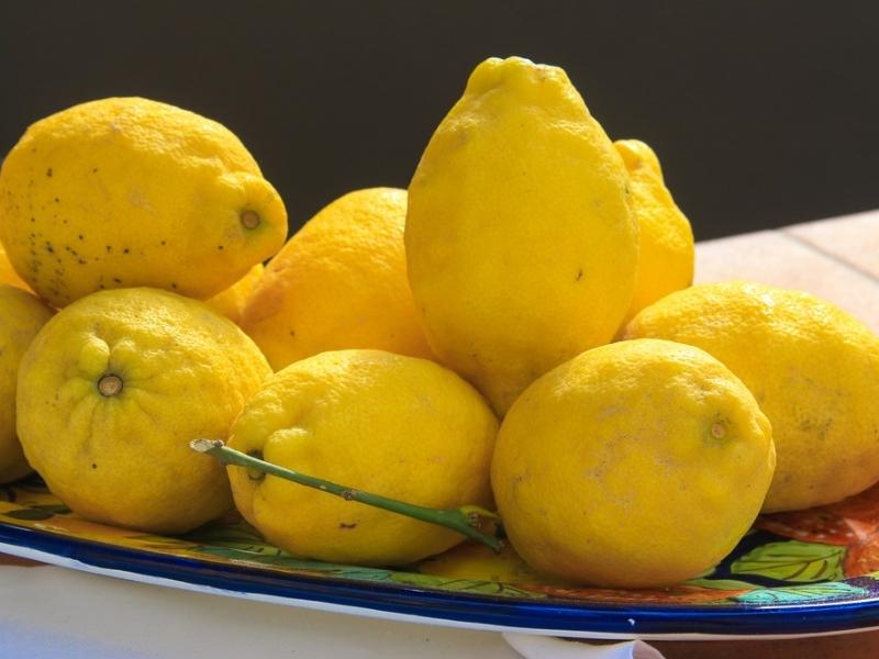 Sorrento Lemons