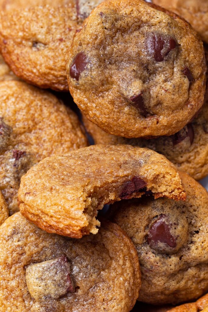 Homemade Chewy Chocolate Chip Cookies