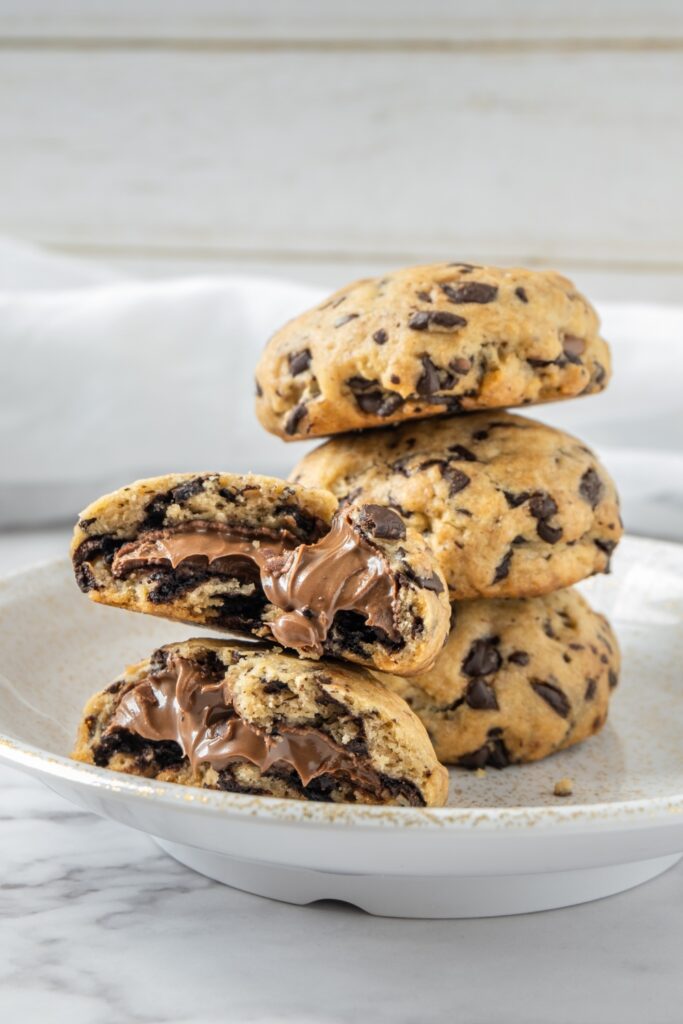 Soft Chocolate Lava Cookies with Chocolate Chips