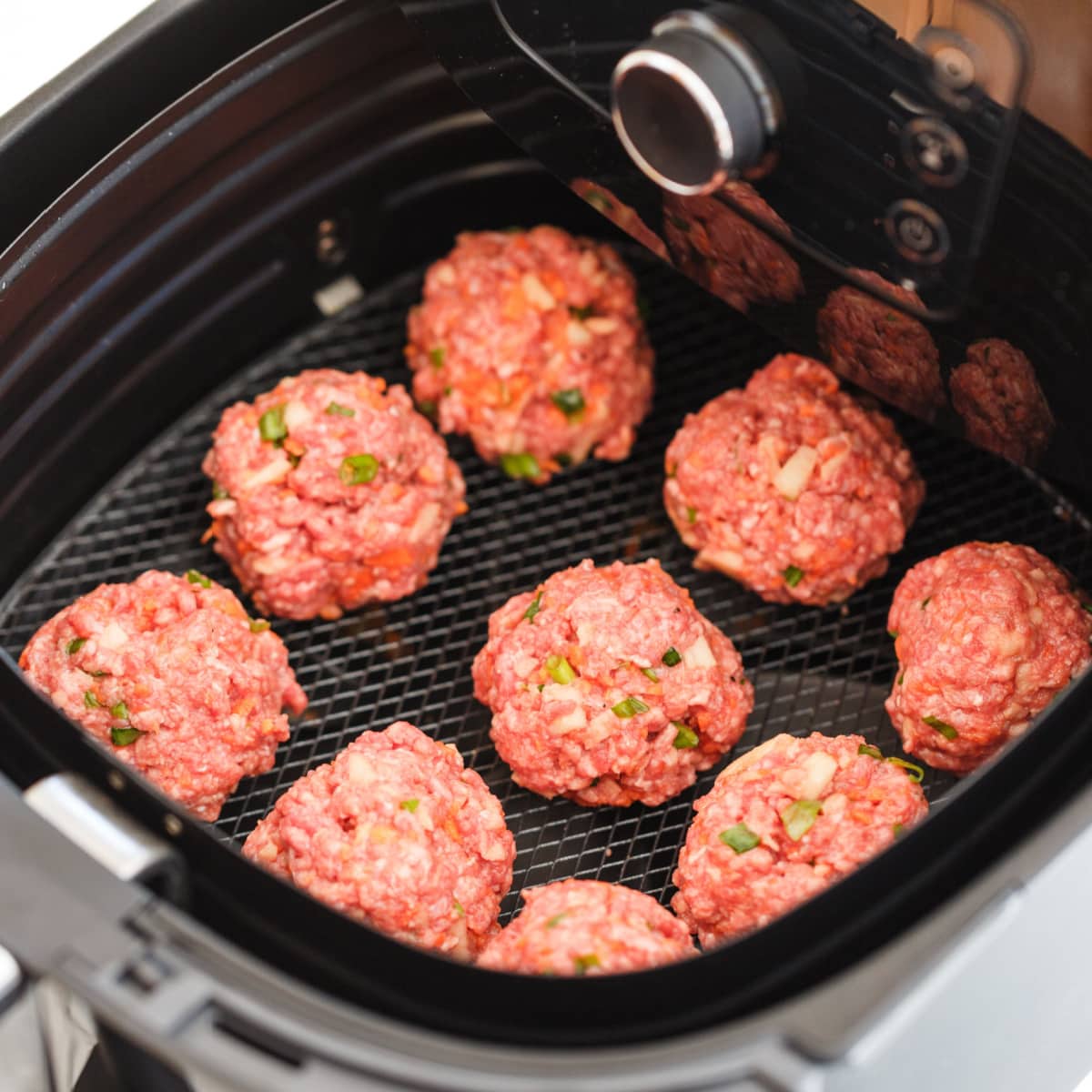 Meatballs Cooked in Air Fryer