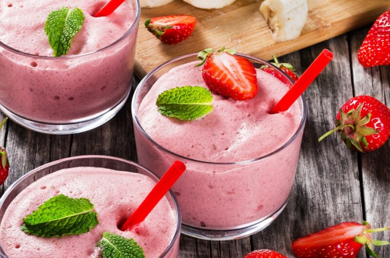 17 Best Meal Replacement Smoothie Recipes