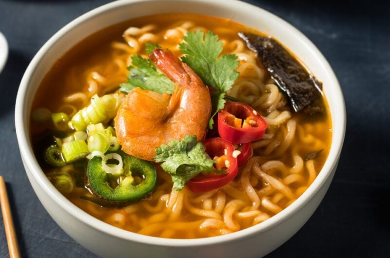 25 Easy Ramen Noodle Recipes to Make at Home