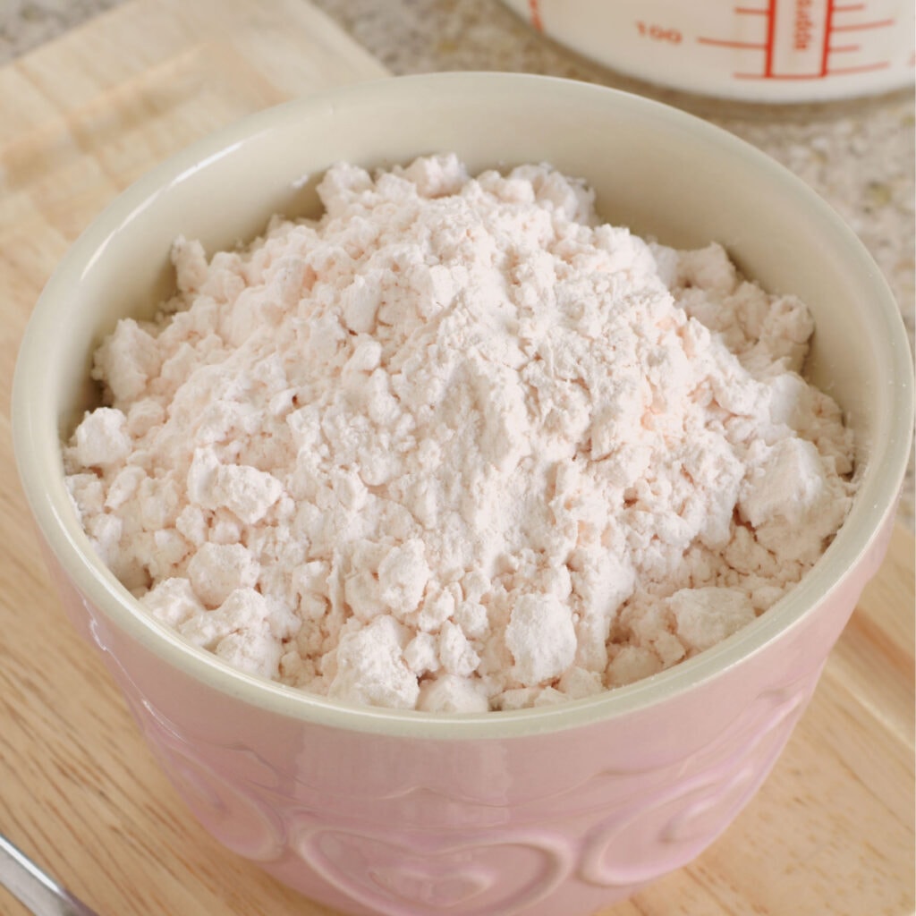 Custard Powder in a White Ceramic Bowl