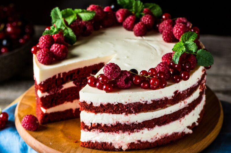 30 Best Valentine's Day Cake Recipes
