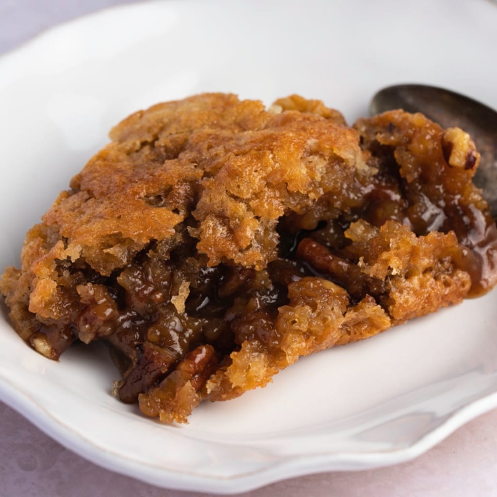 Close up Of Pecan Pie Cobbler in A Bowl